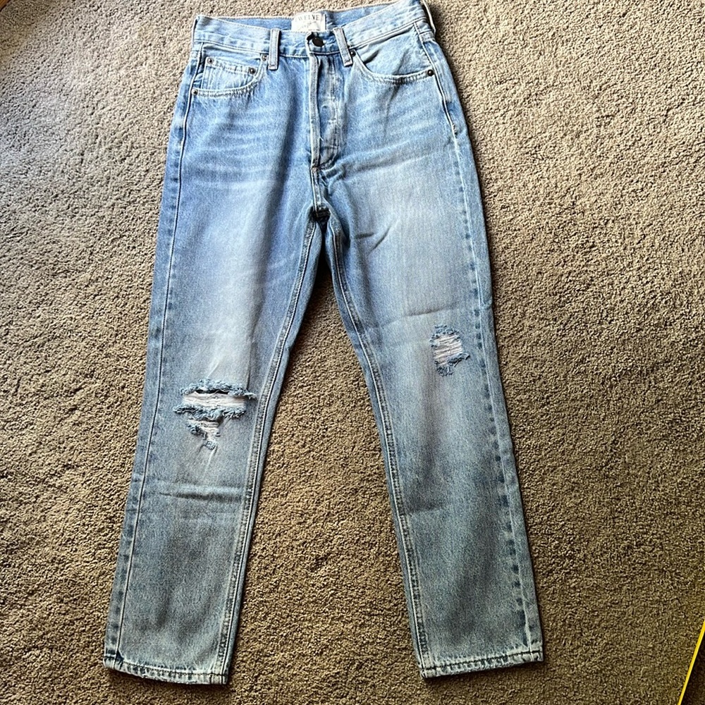 Vici Twelve By OnTwelfth High Waisted straight jeans…Size 25